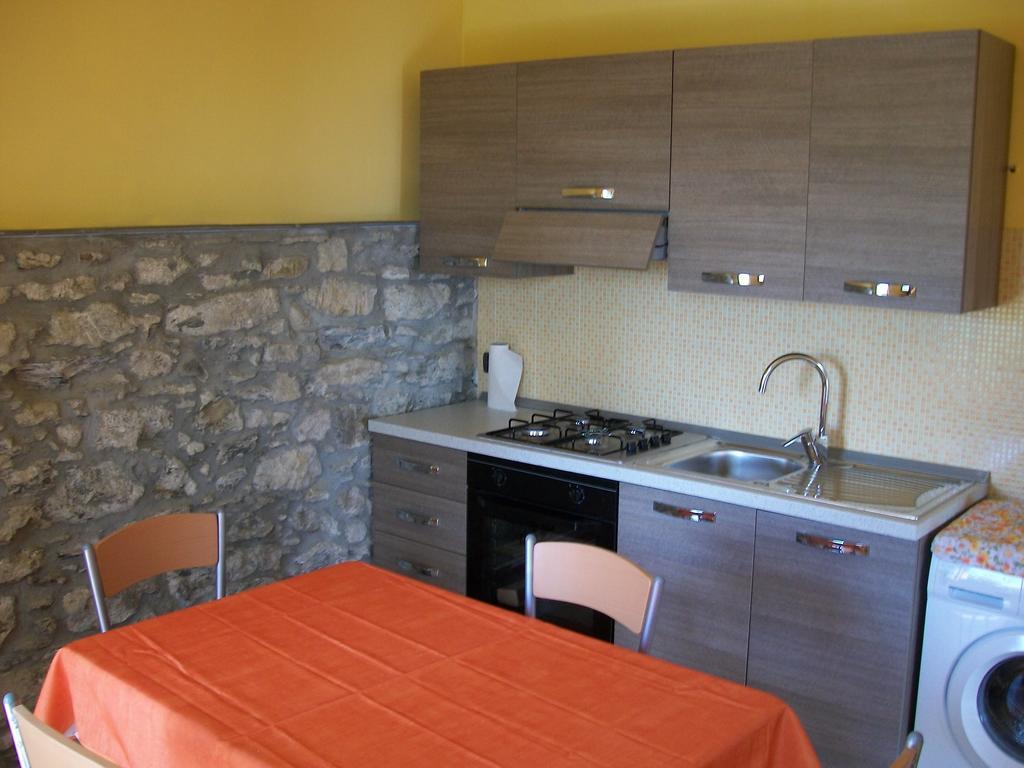 Il Fabianetto Apartment Vezzano Ligure Room photo